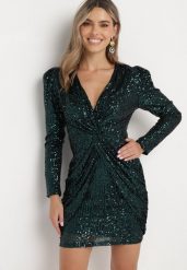 Ciemnozielona Cekinowa Sukienka Mini z Głębokim Dekoltem z Gumką w Talii i Drapowaniem Sovrana. Zielone sukienki Born2be, l, bez wzorów, z materiału, wizytowe, bez kołnierzyka, bez ramiączek, mini, kopertowe. Za 179.99 zł.