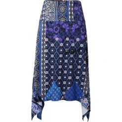 Desigual sukienka damska Fal Katherine S ciemny niebieski. Niebieskie sukienki Desigual, na imprezę, s, bez wzorów, eleganckie, bez kołnierzyka, bez ramiączek. W wyprzedaży za 174.00 zł.