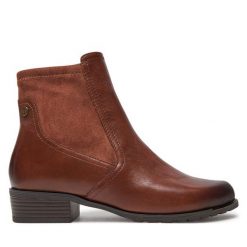Botki Caprice. Brązowe botki Caprice, bez wzorów, bez obcasa, na płaskiej podeszwie, bez zapięcia. Za 519.99 zł.
