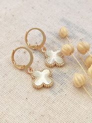 Atelier MIU Pozłacane kolczyki-wkrętki rozmiar: onesize. Żółte kolczyki Atelier MIU, pozłacane. Za 52.95 zł.