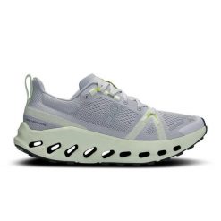 Buty do biegania damskie On Cloudsurfer Trail. Szare obuwie sportowe On, bez zapięcia, do biegania. Za 569.99 zł.