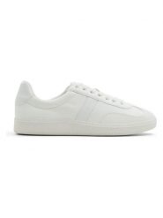 CALL IT SPRING Sneakersy w kolorze białym rozmiar: 37. Białe trampki Call it Spring, bez wzorów, bez zapięcia. Za 126.99 zł.