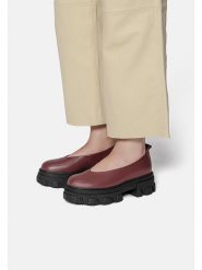 Loft37 Skórzane baleriny w kolorze czerwonym rozmiar: 40. Czerwone baleriny loft37, bez wzorów, bez obcasa. Za 347.99 zł.