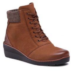 Trzewiki Go Soft. Brązowe botki GO SOFT, bez wzorów, bez obcasa, na koturnie, bez zapięcia. Za 149.99 zł.