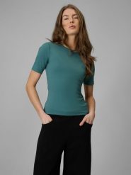 4F T-shirt slim gładki damski - turkusowy S. Niebieskie t-shirty 4f, s, bez wzorów, z materiału, bez kołnierzyka, bez ramiączek. Za 79.99 zł.
