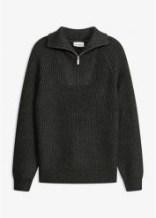 Sweter ze stójką z miękkiej mieszanki wiskozy. Szare swetry bonprix, bez wzorów, z wiskozy, bez ramiączek. Za 129.99 zł.