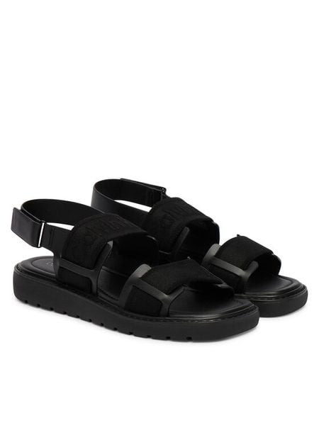 Calvin Klein Sandały Sq Molded Sandal Webb HW0HW02872 Czarny. Czarne sandały Calvin Klein, bez wzorów, z materiału, bez obcasa, na płaskiej podeszwie, bez zapięcia. Za 237.99 zł.