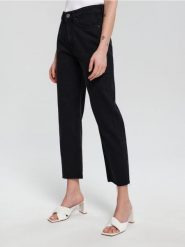 Jeansy straight high waist - czarny. Czarne jeansy Sinsay, l, bez wzorów, z podwyższonym stanem. Za 79.99 zł.