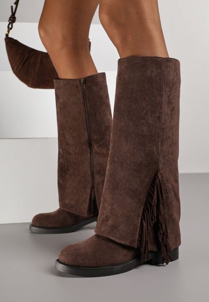 Brązowe Kozaki Ozdobione Frędzlami i Wywiniętą Cholewką Reilevia. Brązowe kozaki Renee, z jeansu, bez obcasa, na płaskiej podeszwie, bez zapięcia. Za 189.99 zł.