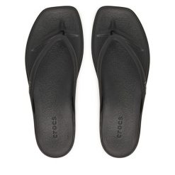 Japonki Crocs. Czarne klapki Crocs, bez wzorów, bez obcasa. Za 179.99 zł.