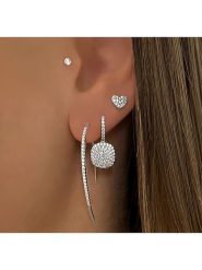 DI GIORGIO Srebrne kolczyki z cyrkoniami rozmiar: onesize. Szare kolczyki DI GIORGIO, z cyrkonią, srebrne. Za 113.63 zł.