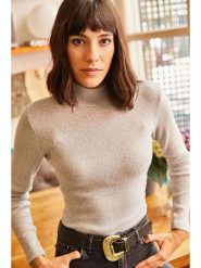 Olalook Sweter w kolorze beżowym rozmiar: onesize. Brązowe swetry Olalook, bez wzorów, bez ramiączek. Za 57.20 zł.
