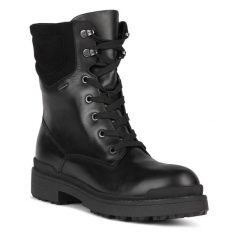 Botki Geox. Czarne botki Geox, bez wzorów, bez obcasa, na płaskiej podeszwie, bez zapięcia. Za 849.99 zł.