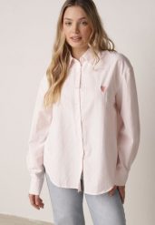 Różowa Koszula z Bawełną w Paski Ozdobiona Haftem Sercem Sewriva. Czerwone koszule Born2be, bez wzorów, z bawełny, klasyczne, bez kołnierzyka, bez ramiączek. Za 84.99 zł.