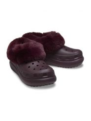 Crocs Botki "Furever Crush" w kolorze bordowym rozmiar: 38/39. Czerwone botki Crocs, bez wzorów, z materiału, bez obcasa, na platformie, bez zapięcia. Za 184.89 zł.
