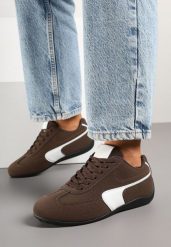 Brązowe Sneakersy w Stylu Kultowych Tenisówek Virritia. Brązowe obuwie sportowe Born2be, z jeansu, bez zapięcia, tenisowe. Za 74.99 zł.