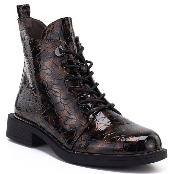 Botki damskie lakierowane brązowe S.Barski HY62-8140. Brązowe botki S.BARSKI, bez wzorów, z lakierowanej skóry, bez obcasa, bez zapięcia. Za 169.99 zł.