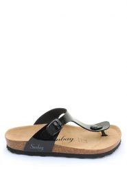 Sunbay Japonki "Camelia" w kolorze czarnym rozmiar: 41. Czarne klapki Sunbay, bez wzorów, z lakierowanej skóry, bez obcasa. Za 158.47 zł.