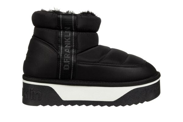 Śniegowce D Franklin Nordic V2 Low Bomb Black 206013, Czarny, Materiał - 39. Czarne trapery i śniegowce D.Franklin, z gumy. W wyprzedaży za 179.10 zł.