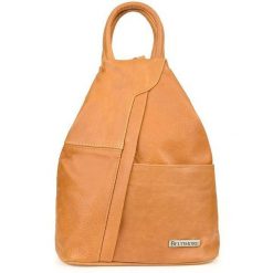 Plecak damski camelowy Beltimore Q60. Brązowe plecaki bez wzorów. Za 208.99 zł.