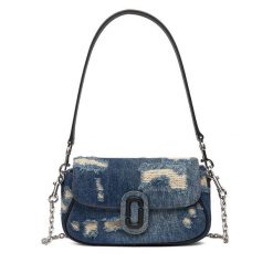 Torebka Marc Jacobs. Niebieskie torebki klasyczne Marc Jacobs, bez wzorów, z denimu, bez dodatków. Za 1,299.00 zł.