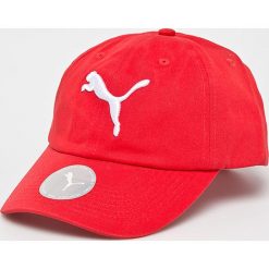 Puma - Czapka. Czerwone czapki Puma, bez wzorów, z bawełny. W wyprzedaży za 39.90 zł.
