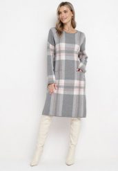 Szara Sukienka Sweterkowa Ozdobiona Wzorem w Szeroką Kratę Arifima. Szare sukienki Born2be, xl, bez wzorów, bez kołnierzyka, bez ramiączek, midi. Za 69.99 zł.