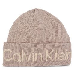 Czapka Calvin Klein. Brązowe czapki Calvin Klein, bez wzorów. Za 289.99 zł.