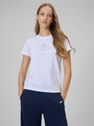 4F T-shirt regular z nadrukiem damski - biały M. Białe t-shirty 4f, m, bez wzorów, z dzianiny, bez kołnierzyka, bez ramiączek. Za 59.99 zł.